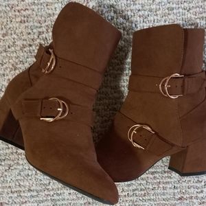 Women's boots